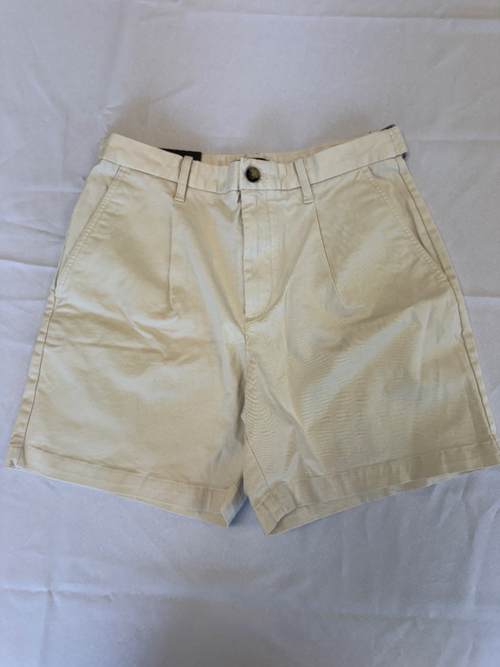 Banana Republic Authentic Chino Bermuda Short Light Khaki Size 8
